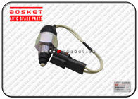 CYZ51 Isuzu Body Parts / Cab Tilt Lock Switch 1823801251 1-82380125-1